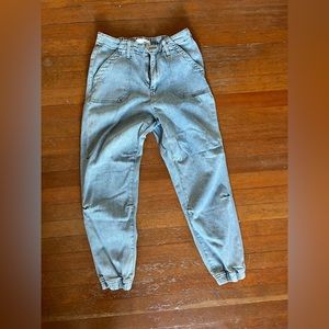 LA vervet women’s jeans size 29 ankle